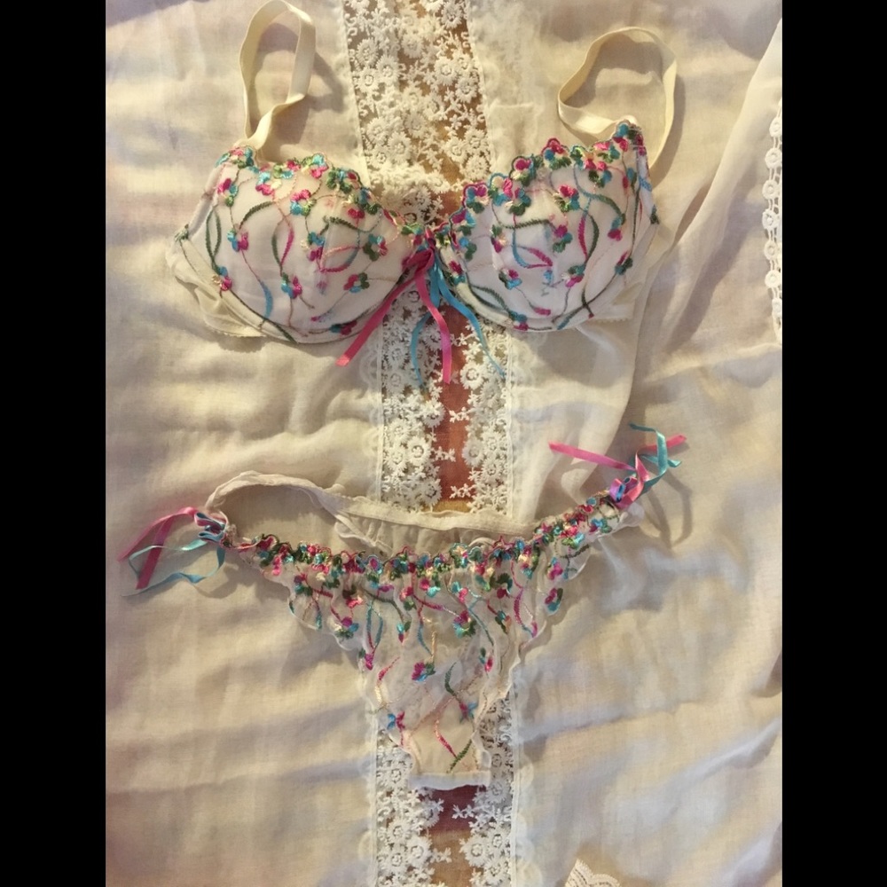 Embroidered Balconette Bra & Panty Set